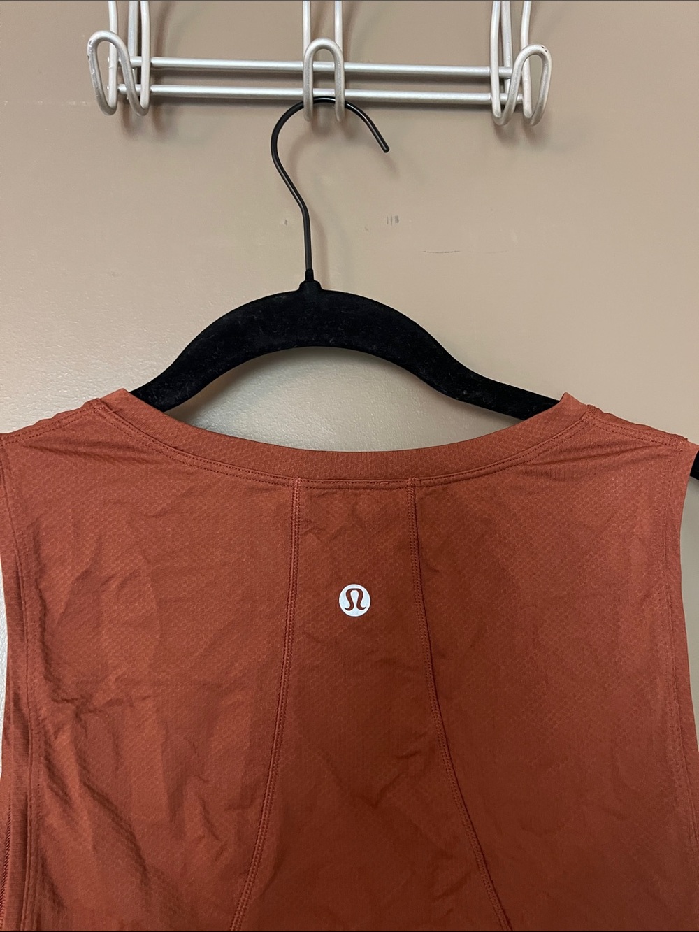 Lululemon Muscle Love Crop Tank Top *Tough - Picture 4 of 7
